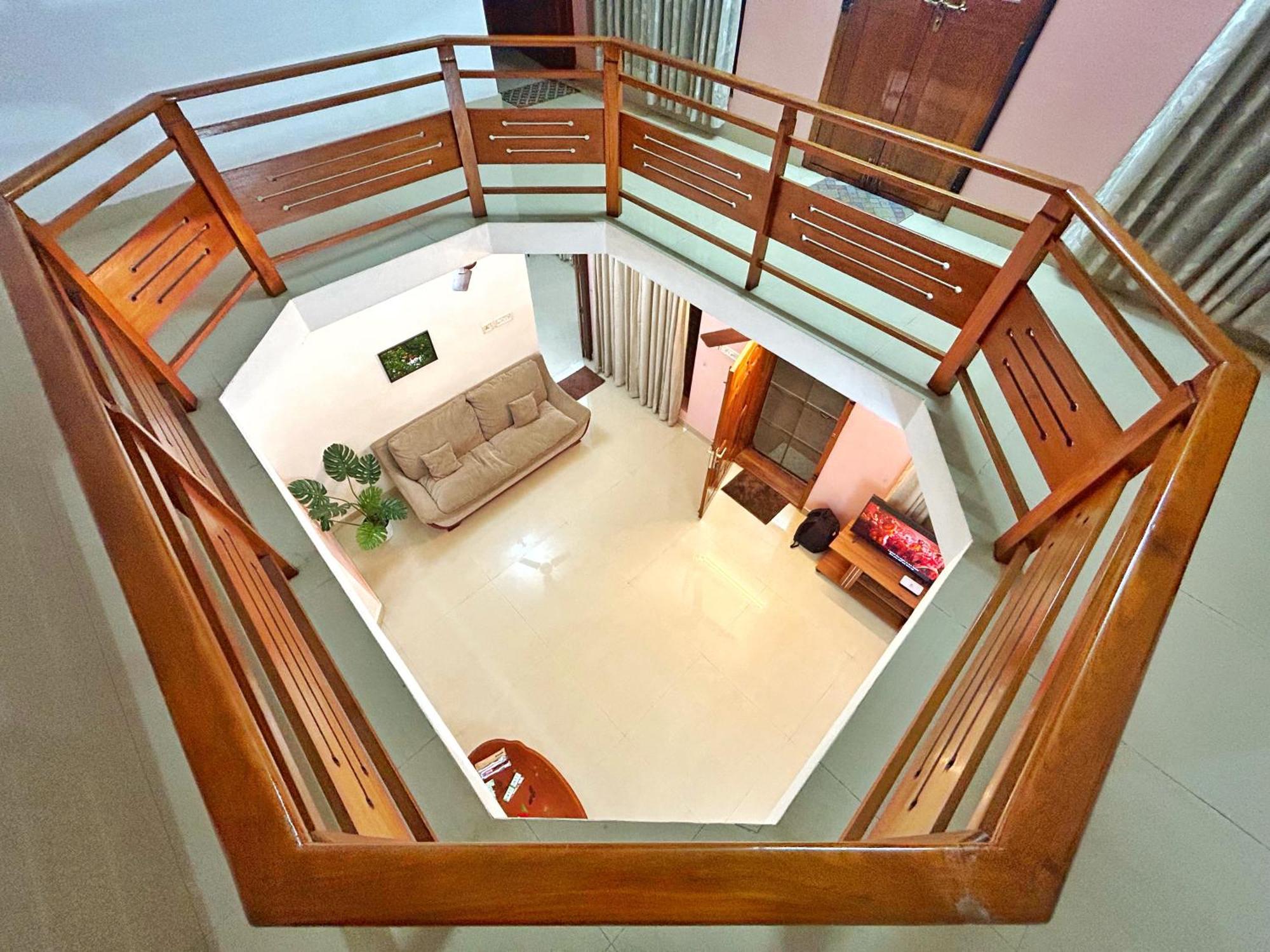 La Casa Trivandrum 4 Bhk Ac Luxury Villa At City Centre, Just 6 Kms To Airport 트리반드룸 외부 사진