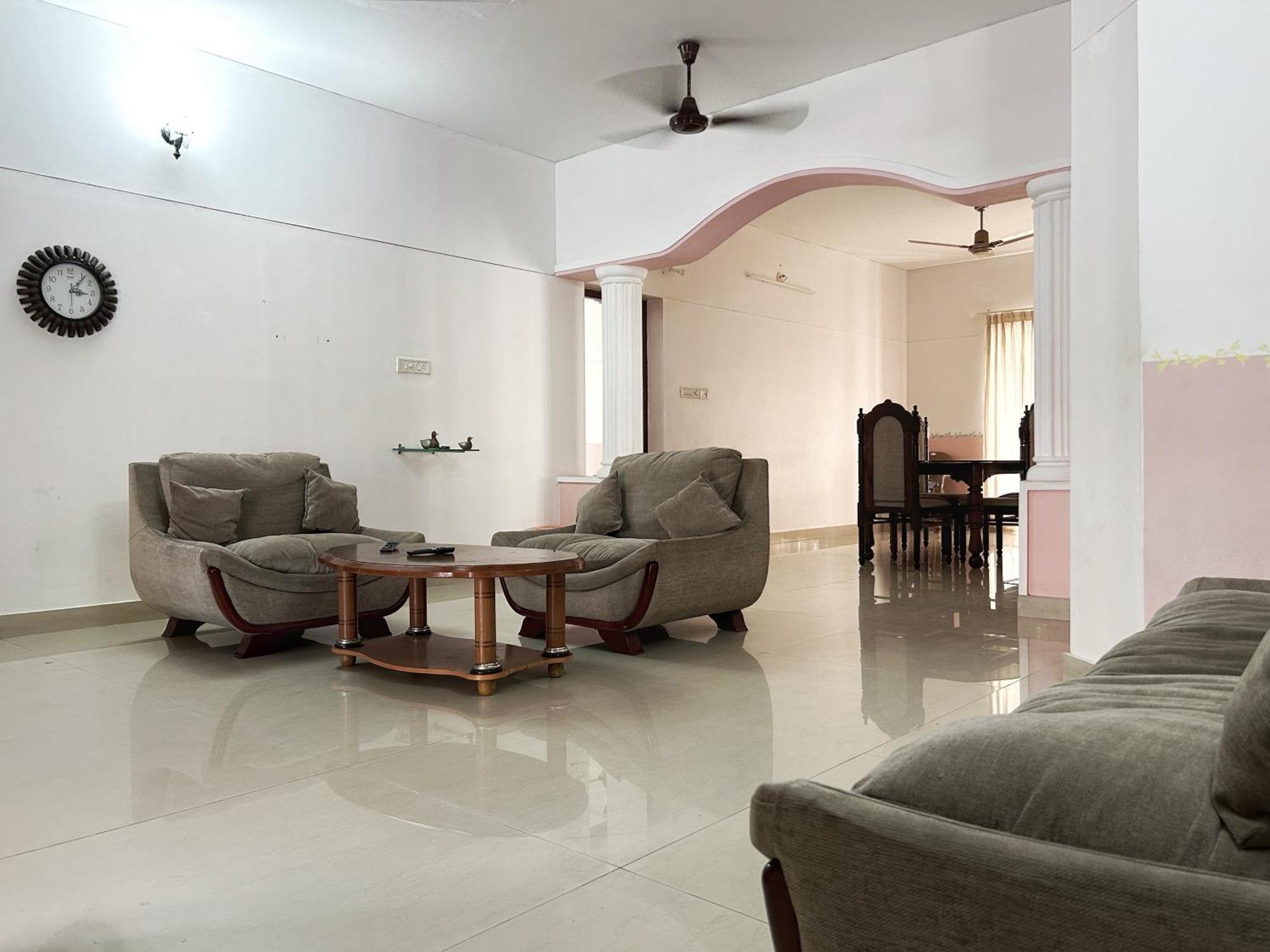 La Casa Trivandrum 4 Bhk Ac Luxury Villa At City Centre, Just 6 Kms To Airport 트리반드룸 외부 사진